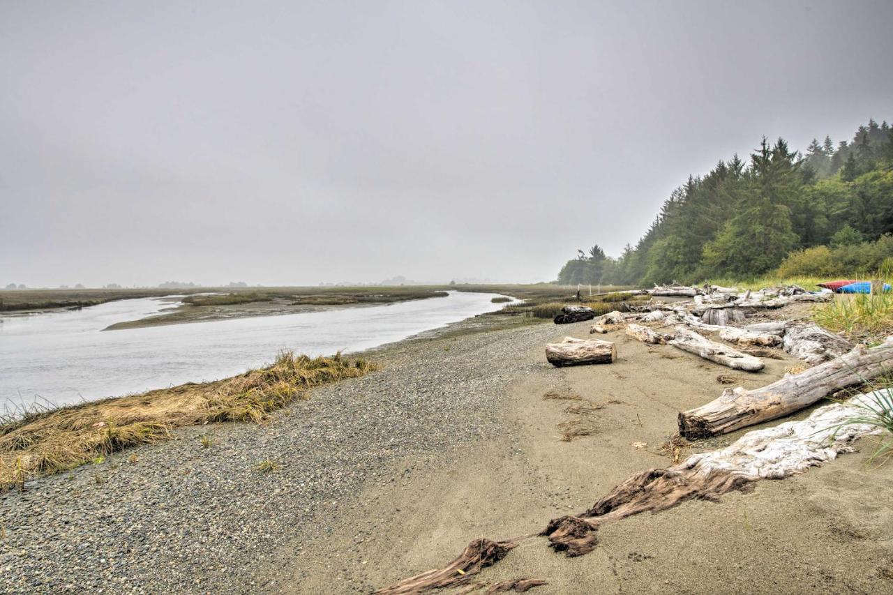 Warm Beach Hideaway With Private Beach! Stanwood Exterior foto