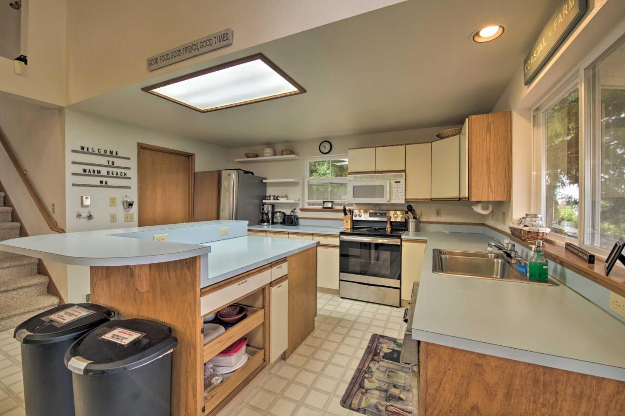 Warm Beach Hideaway With Private Beach! Stanwood Exterior foto