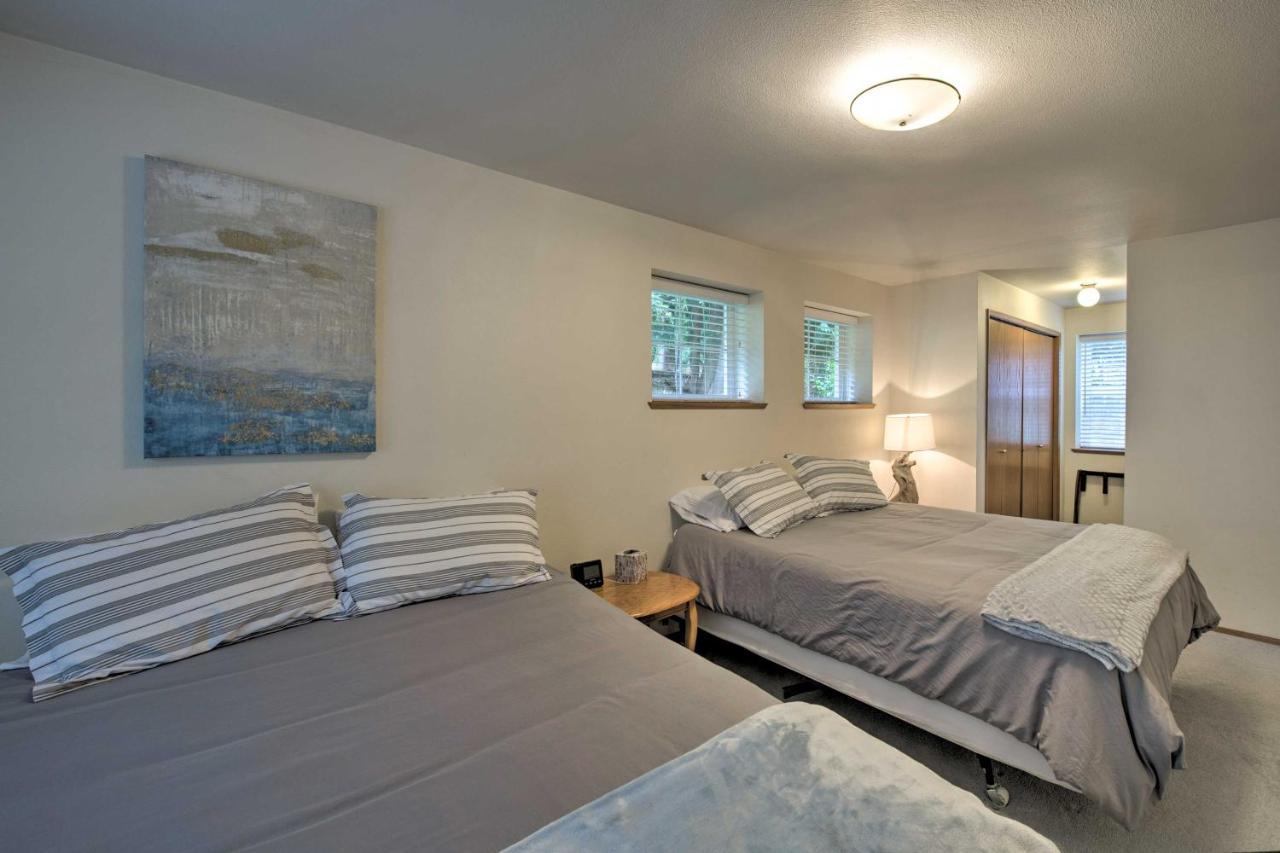 Warm Beach Hideaway With Private Beach! Stanwood Exterior foto